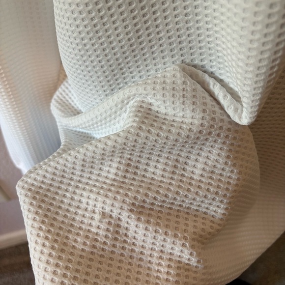 Men’s golf shirt size large - Picture 2 of 5